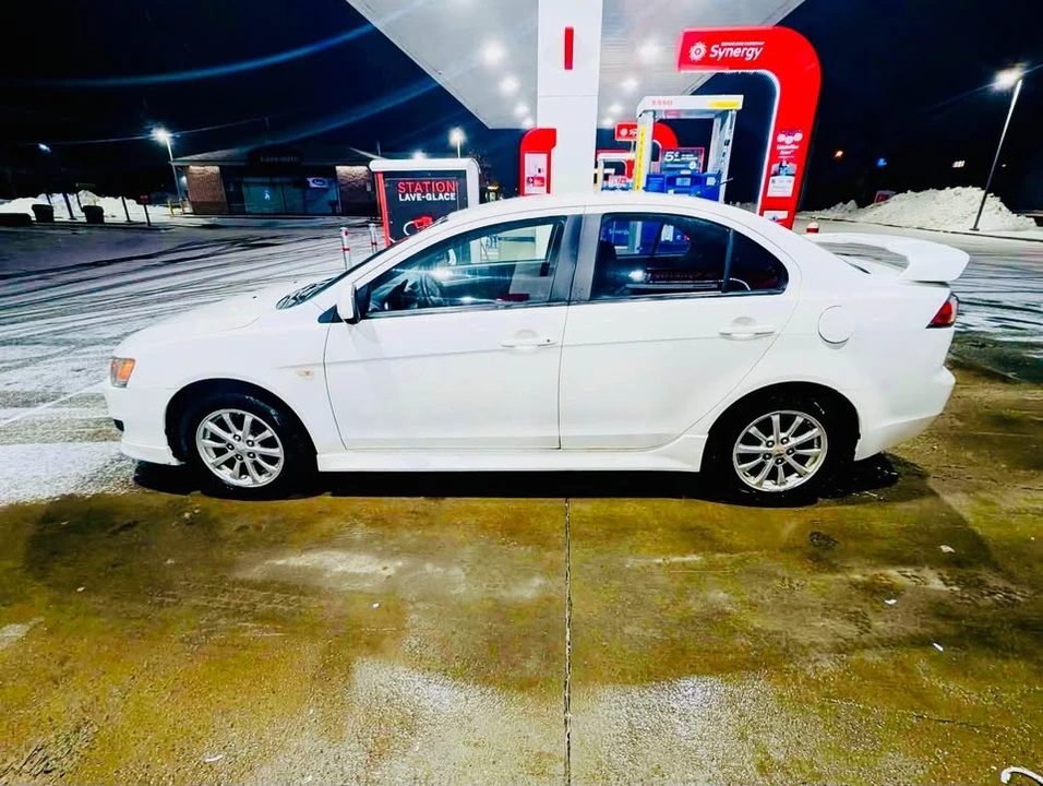 2011 Mitsubishi Lancer 9th Gen - Image 2 of 18