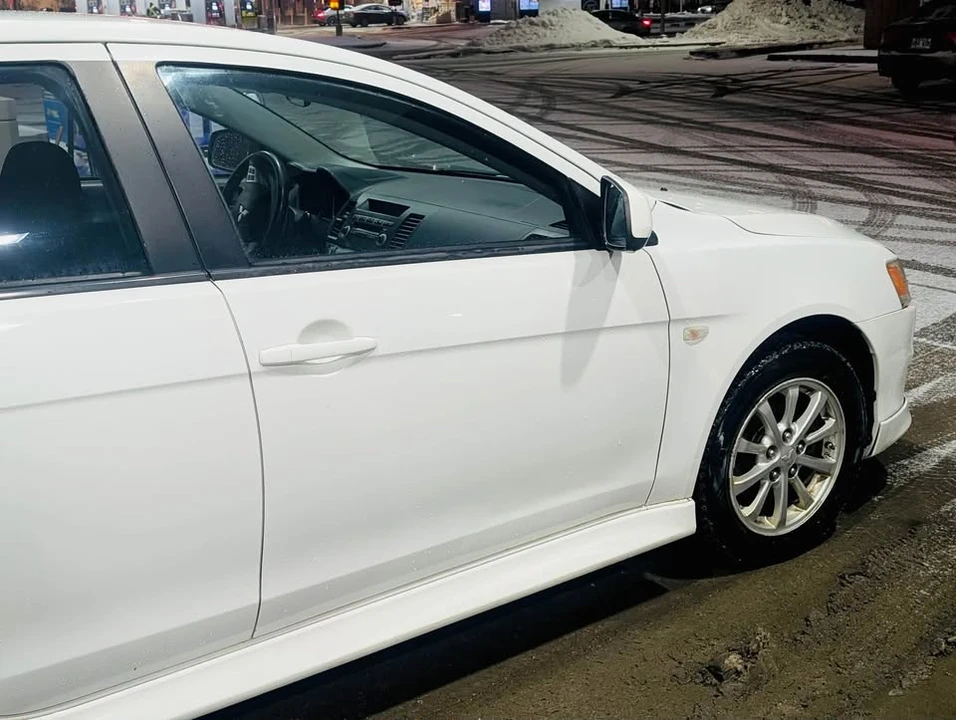 2011 Mitsubishi Lancer 9th Gen - Image 4 of 18