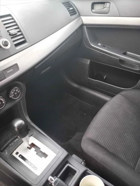 2011 Mitsubishi Lancer 9th Gen - Image 12 of 17