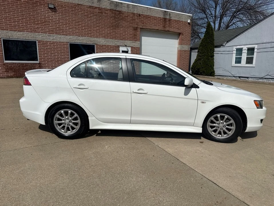 2011 Mitsubishi Lancer 9th Gen - Image 4 of 18