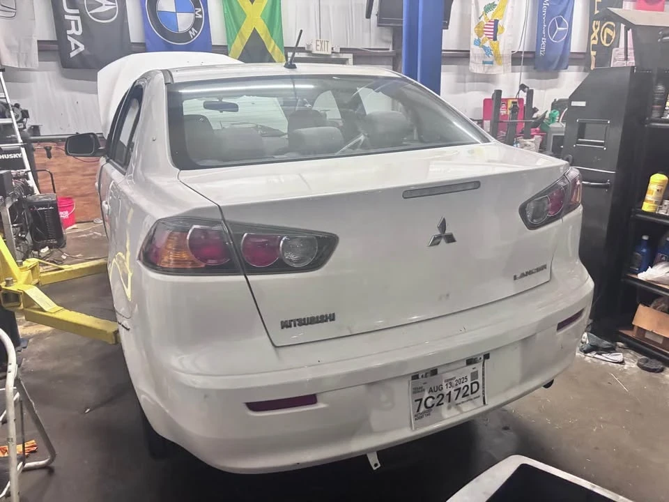 2011 Mitsubishi Lancer 9th Gen - Image 2 of 4