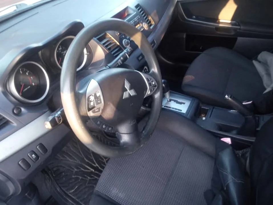 2011 Mitsubishi Lancer 8th Gen - Image 6 of 9
