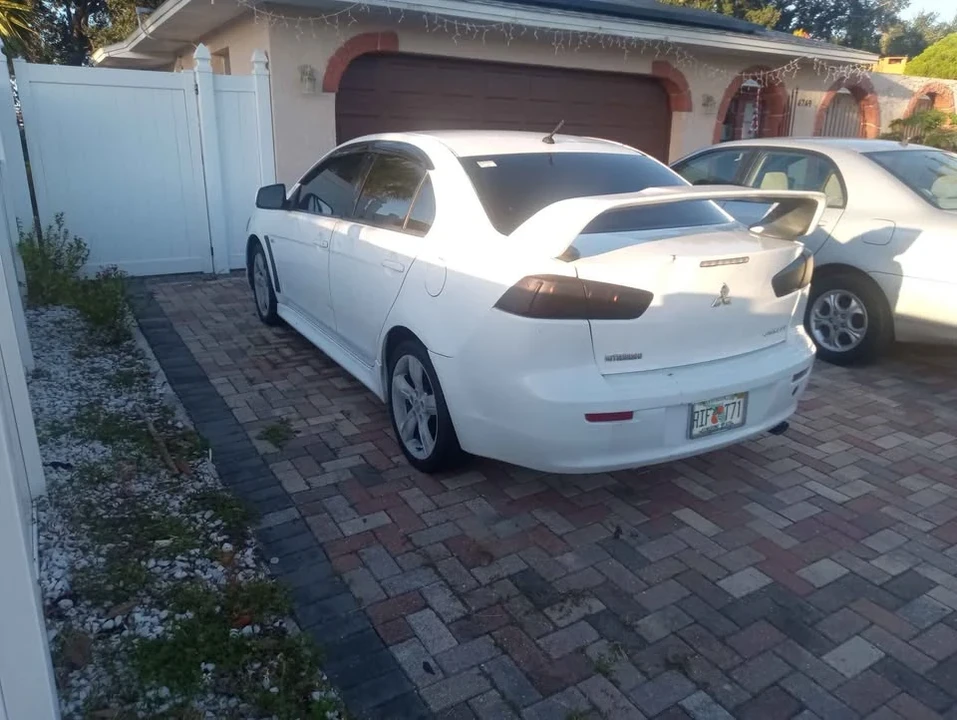 2011 Mitsubishi Lancer 8th Gen - Image 9 of 9