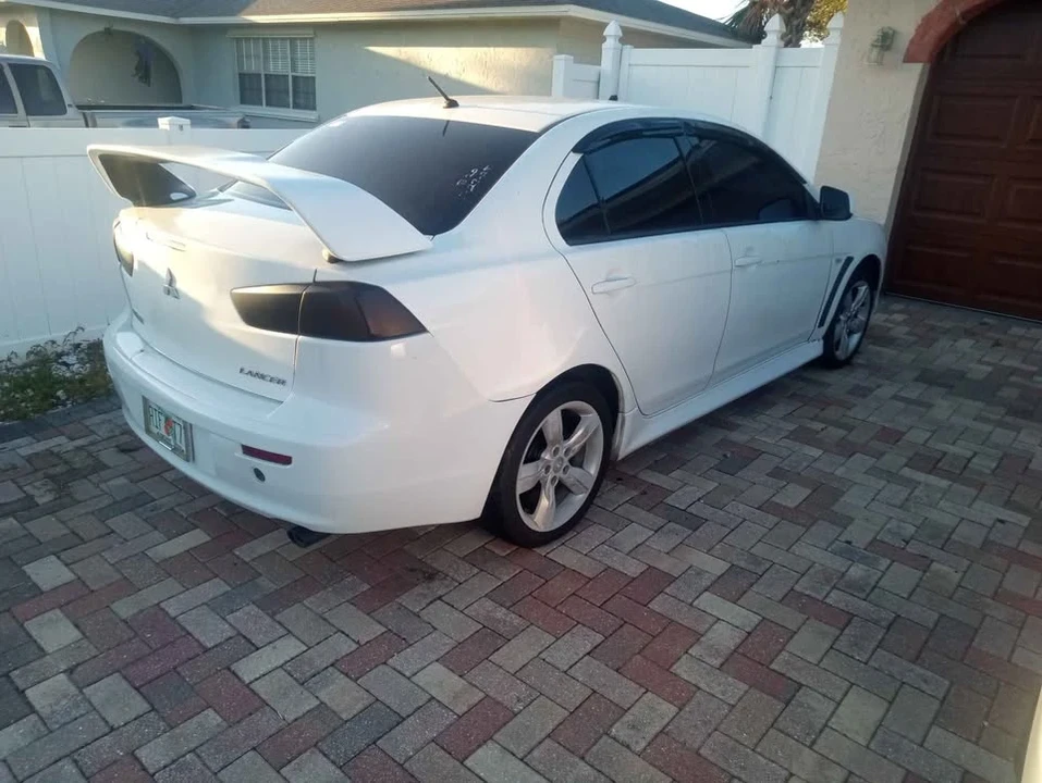 2011 Mitsubishi Lancer 8th Gen - Image 8 of 9