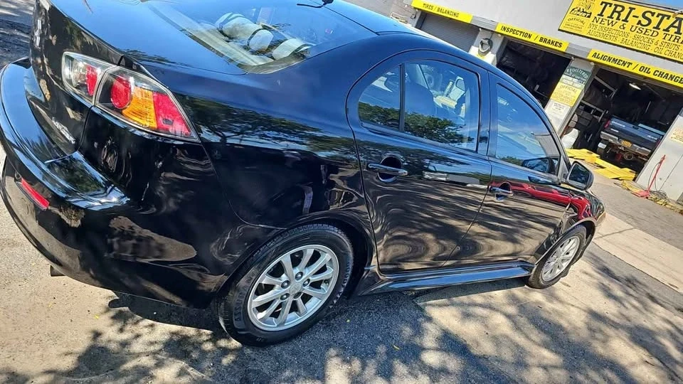 2011 Mitsubishi Lancer 8th Gen - Image 2 of 4