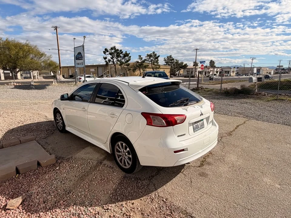 2011 Mitsubishi Lancer 8th Gen - Image 5 of 10