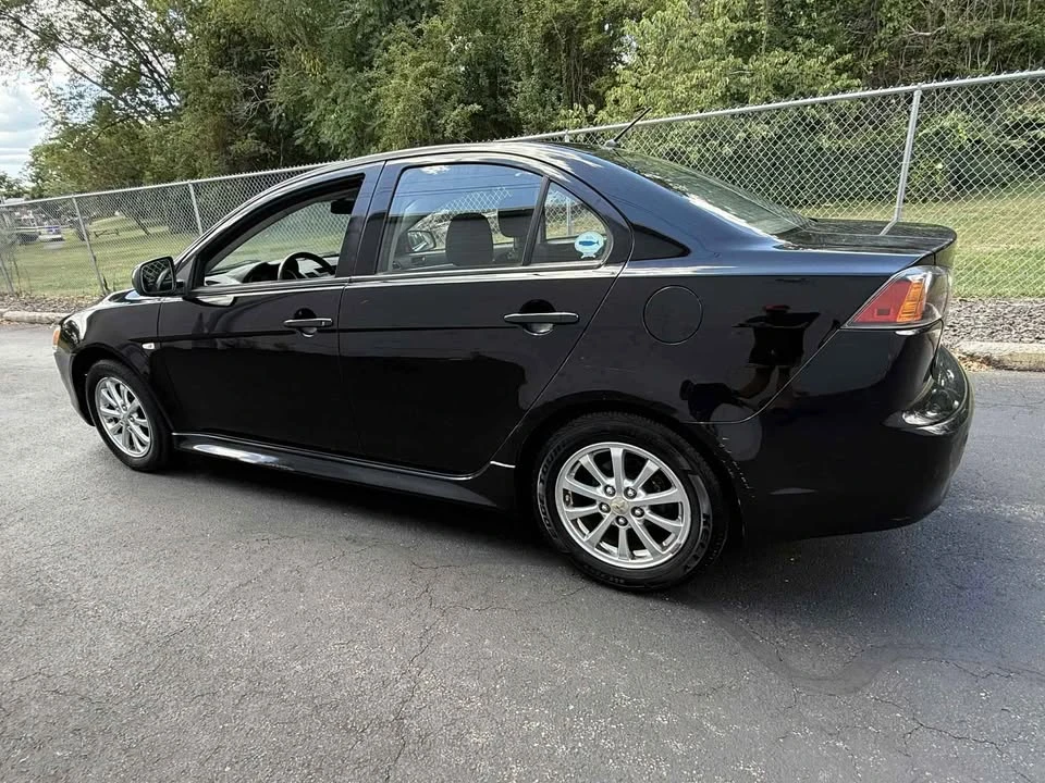 2011 Mitsubishi Lancer 8th Gen - Image 2 of 6
