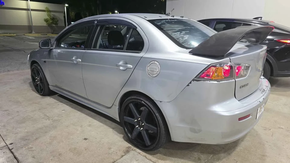 2011 Mitsubishi Lancer 9th Gen - Image 5 of 11