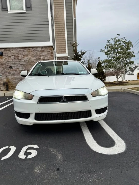 2011 Mitsubishi Lancer 8th Gen - Image 2 of 13