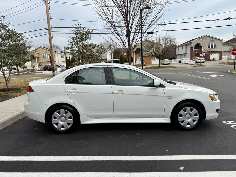 2011 Mitsubishi Lancer 8th Gen - Image 4 of 13