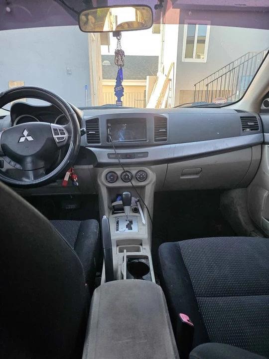 2011 Mitsubishi Lancer 8th Gen - Image 5 of 5
