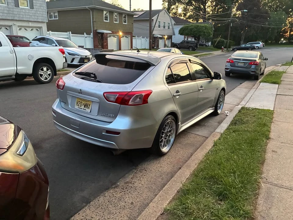 2011 Mitsubishi Lancer 9th Gen - Image 2 of 8