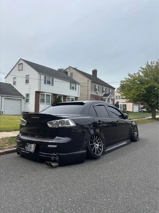 2011 Mitsubishi Lancer 9th Gen - Image 2 of 18
