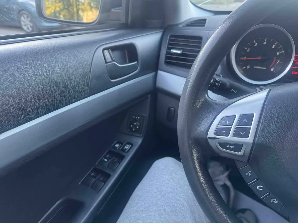 2011 Mitsubishi Lancer 8th Gen - Image 11 of 17