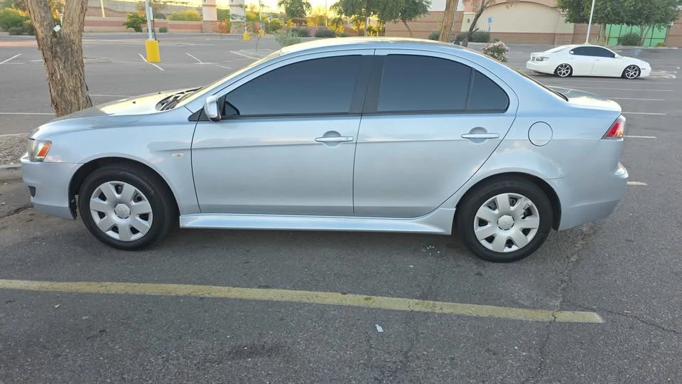 2011 Mitsubishi Lancer 8th Gen - Image 3 of 8