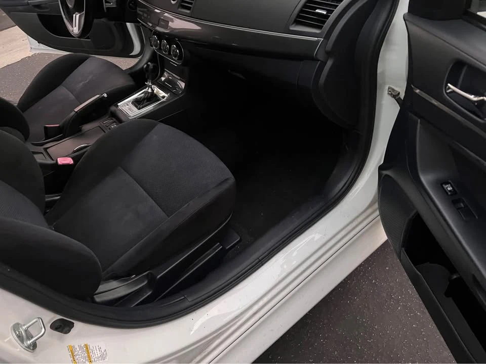2011 Mitsubishi Lancer 9th Gen - Image 17 of 20