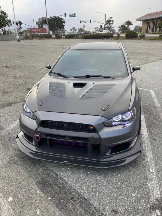 2011 Mitsubishi Lancer Evolution X 9th Gen - Image 2 of 12