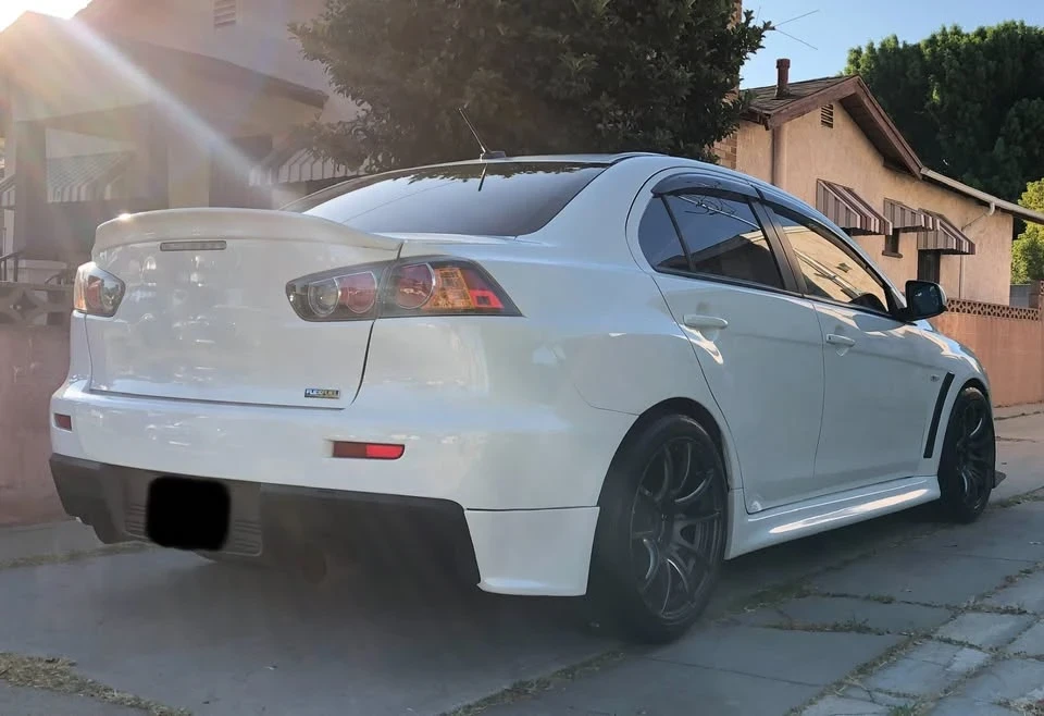 2011 Mitsubishi Lancer Evolution X 9th Gen - Image 3 of 12