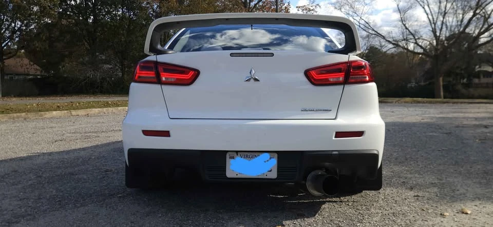2011 Mitsubishi Lancer Evolution X 9th Gen - Image 4 of 11