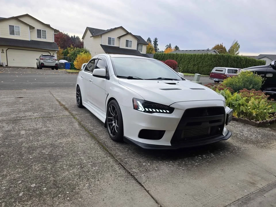 2011 Mitsubishi Lancer Evolution X 9th Gen - Image 3 of 13