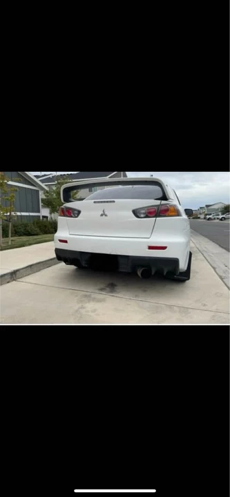 2011 Mitsubishi Lancer Evolution X 9th Gen - Image 4 of 8