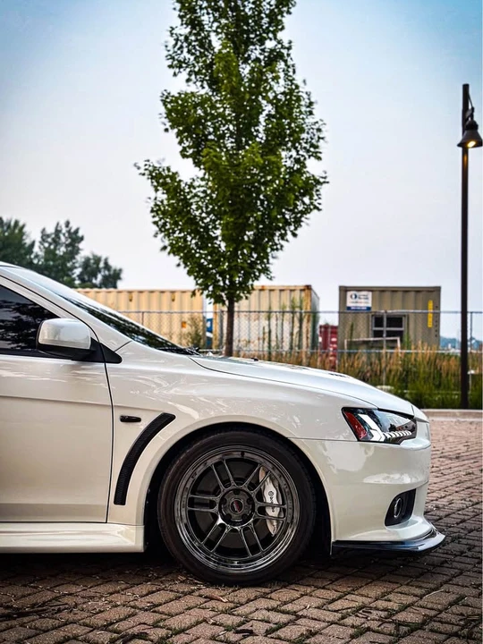 2011 Mitsubishi Lancer Evolution X 9th Gen - Image 2 of 10