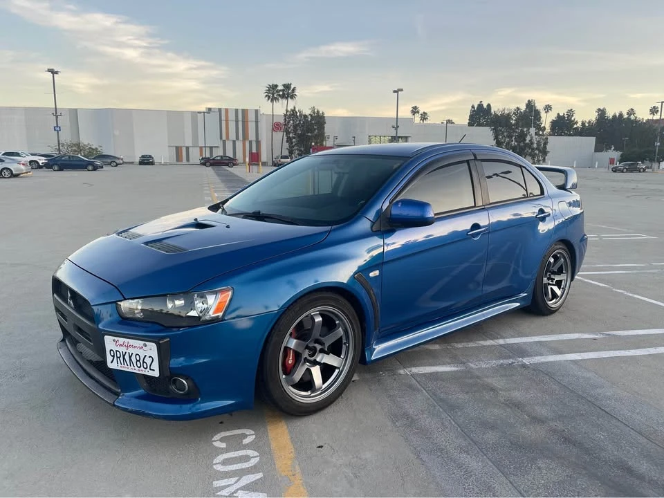 2011 Mitsubishi Lancer Evolution X 9th Gen - Image 2 of 8