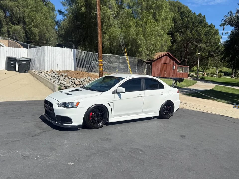 2011 Mitsubishi Lancer Evolution X 9th Gen - Image 4 of 11