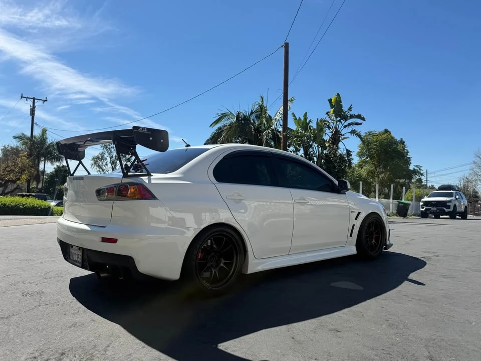 2011 Mitsubishi Lancer Evolution X 9th Gen - Image 6 of 11