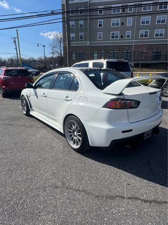 2011 Mitsubishi Lancer Evolution X 9th Gen - Image 5 of 8