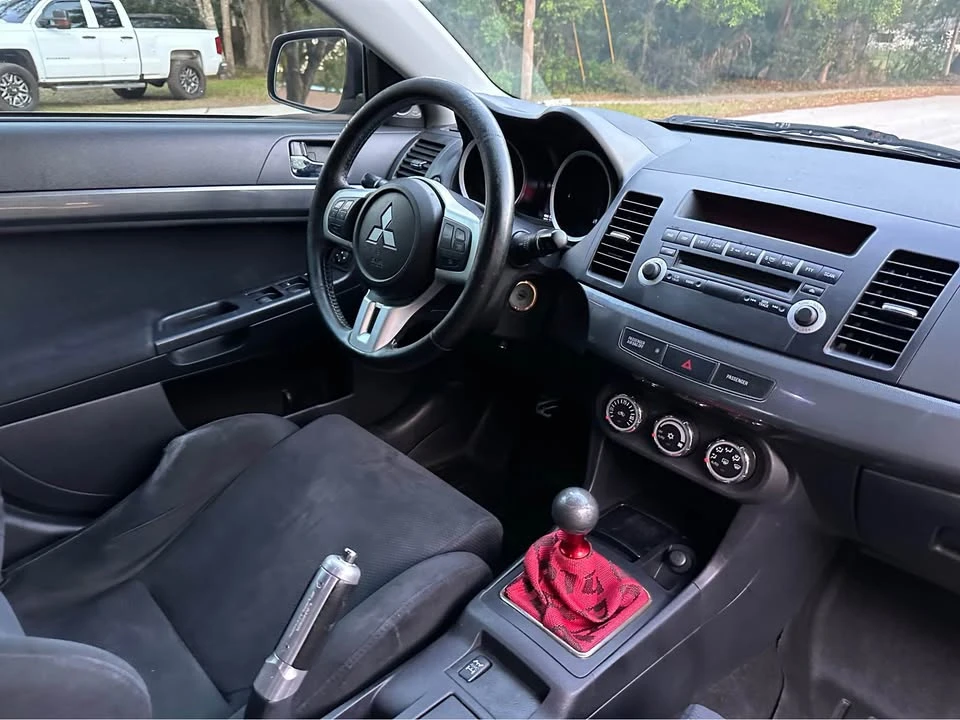 2011 Mitsubishi Lancer Evolution X 9th Gen - Image 8 of 9