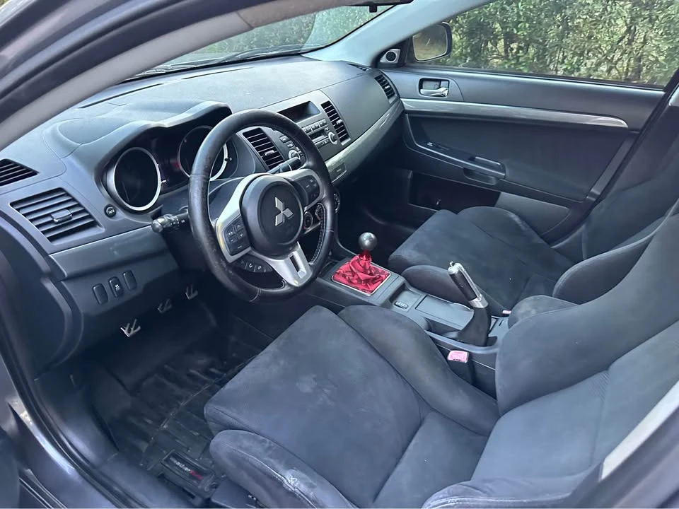 2011 Mitsubishi Lancer Evolution X 9th Gen - Image 4 of 9