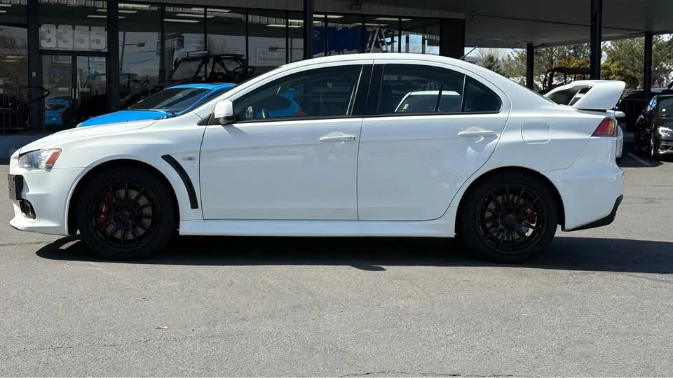 2011 Mitsubishi Lancer Evolution X 9th Gen - Image 4 of 20