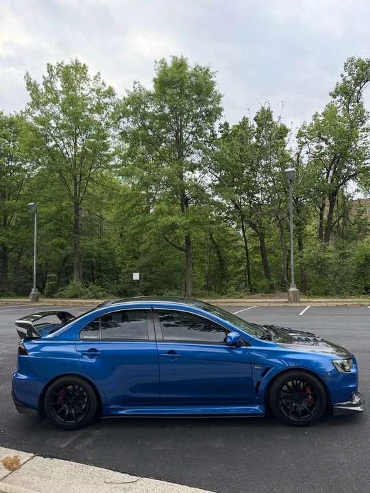 2011 Mitsubishi Lancer Evolution X 9th Gen - Image 2 of 12