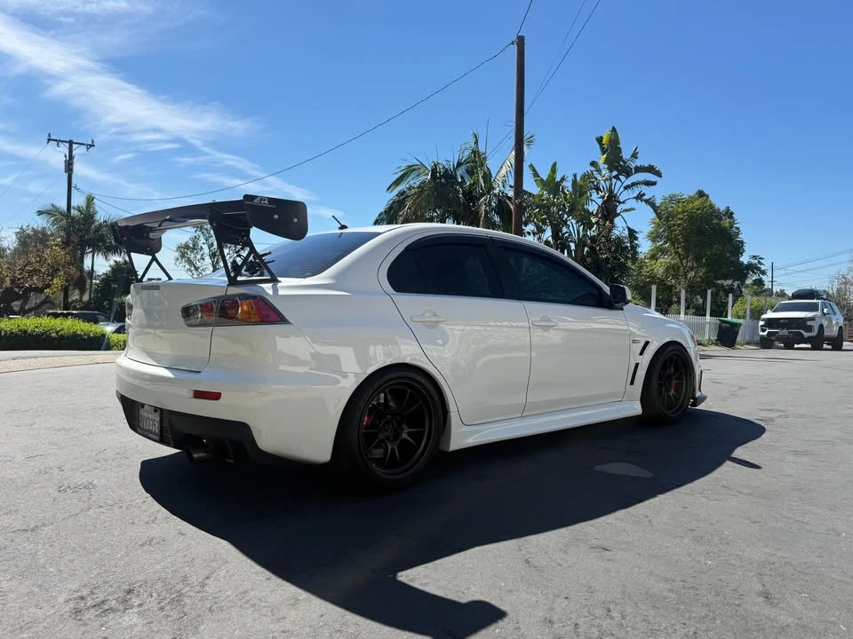 2011 Mitsubishi Lancer Evolution X 9th Gen - Image 4 of 10