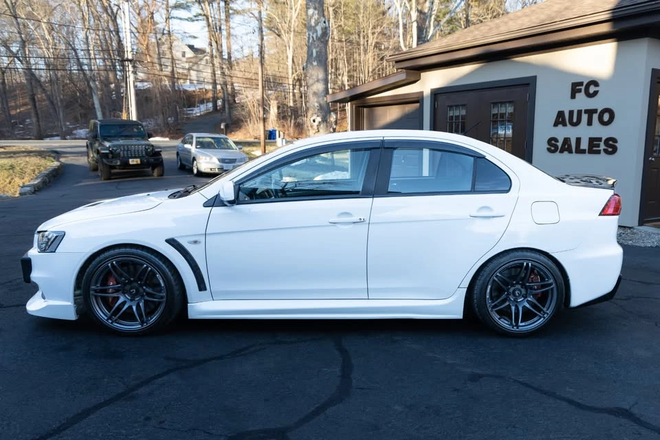 2011 Mitsubishi Lancer Evolution X 9th Gen - Image 4 of 19