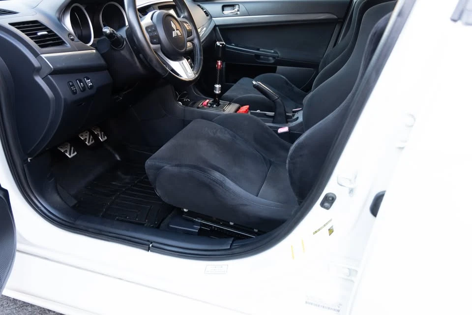 2011 Mitsubishi Lancer Evolution X 9th Gen - Image 6 of 19