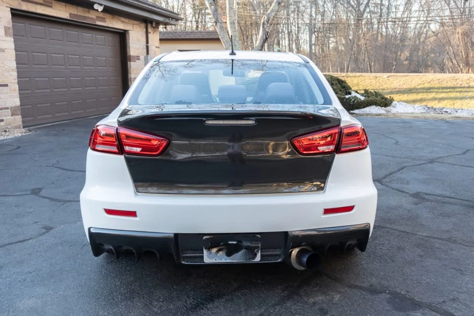 2011 Mitsubishi Lancer Evolution X 9th Gen - Image 18 of 19