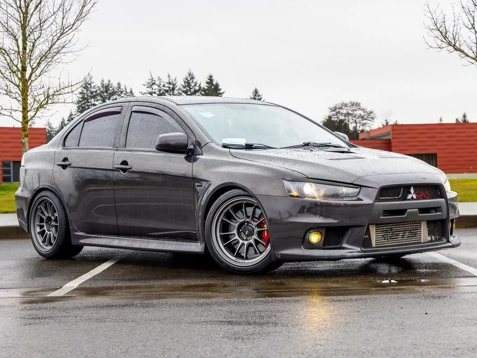 2011 Mitsubishi Lancer Evolution X 9th Gen - Image 5 of 10
