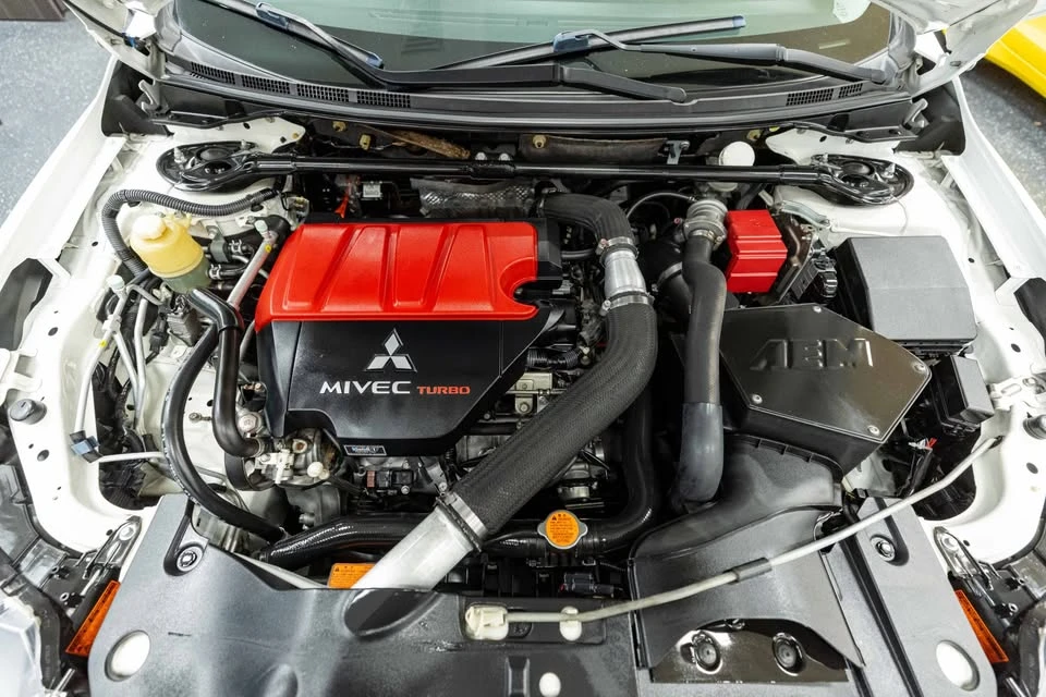 2011 Mitsubishi Lancer Evolution X 9th Gen - Image 14 of 15