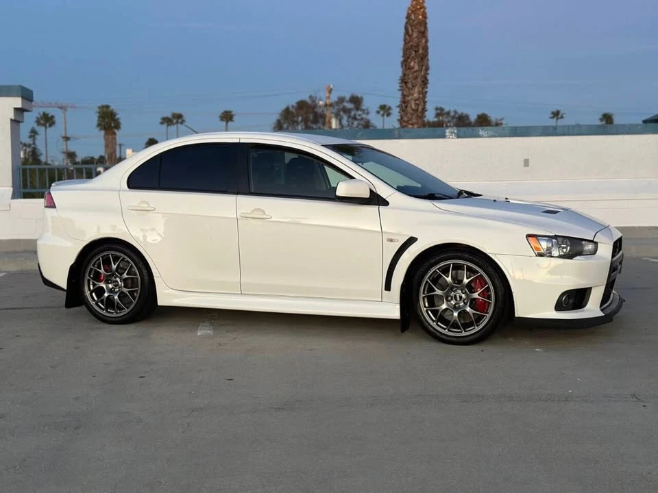 2011 Mitsubishi Lancer Evolution X 9th Gen - Image 9 of 20