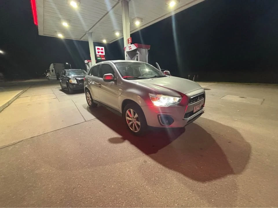 2011 Mitsubishi Outlander - Image 7 of 7