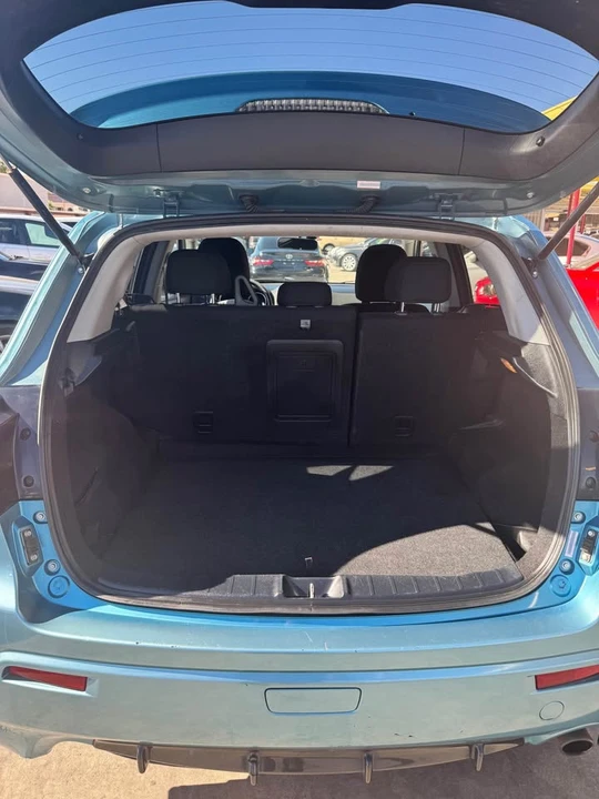 2011 Mitsubishi Outlander - Image 8 of 14
