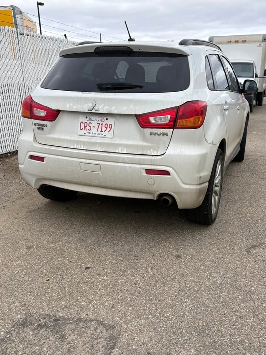 2011 Mitsubishi RVR - Image 3 of 14