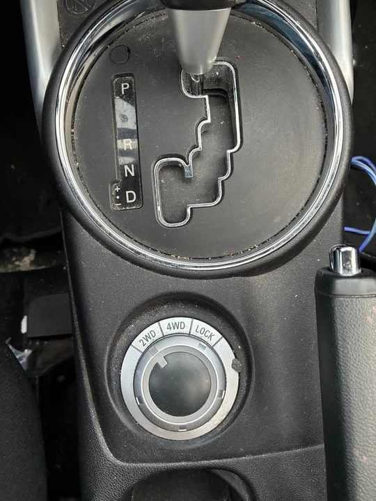 2011 Mitsubishi RVR - Image 9 of 9