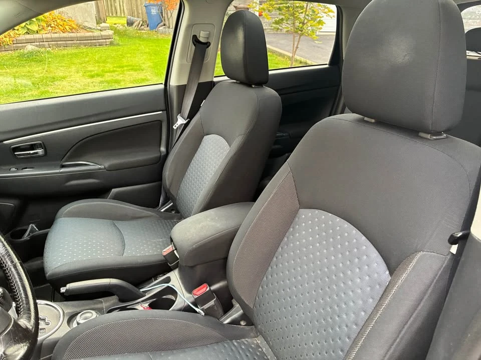 2011 Mitsubishi RVR - Image 3 of 9