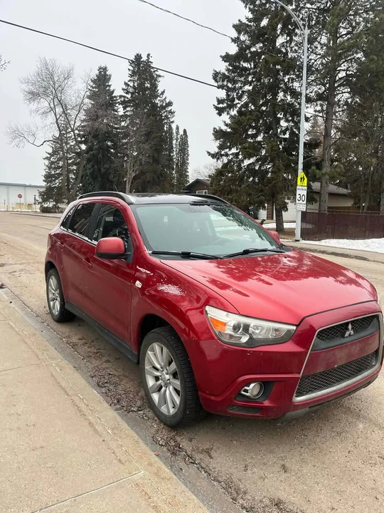 2011 Mitsubishi RVR - Image 2 of 7