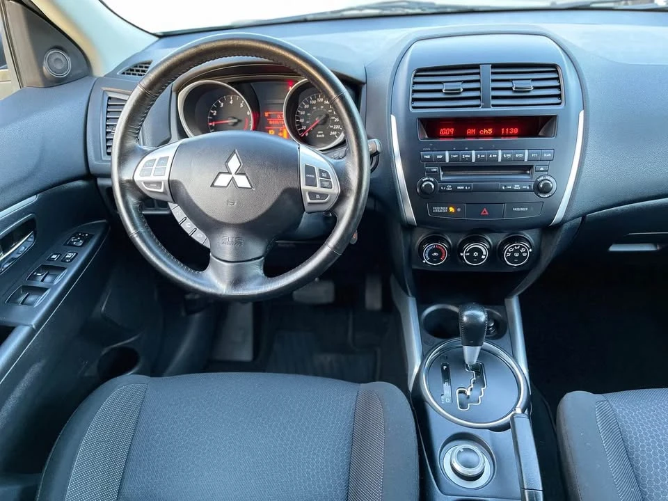 2011 Mitsubishi RVR - Image 7 of 7