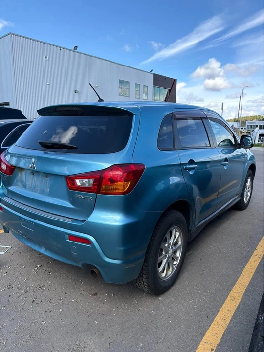 2011 Mitsubishi RVR - Image 4 of 7