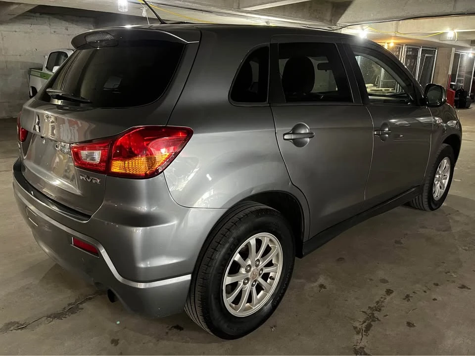 2011 Mitsubishi RVR - Image 5 of 13